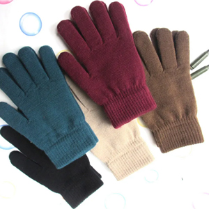 Knitted Gloves